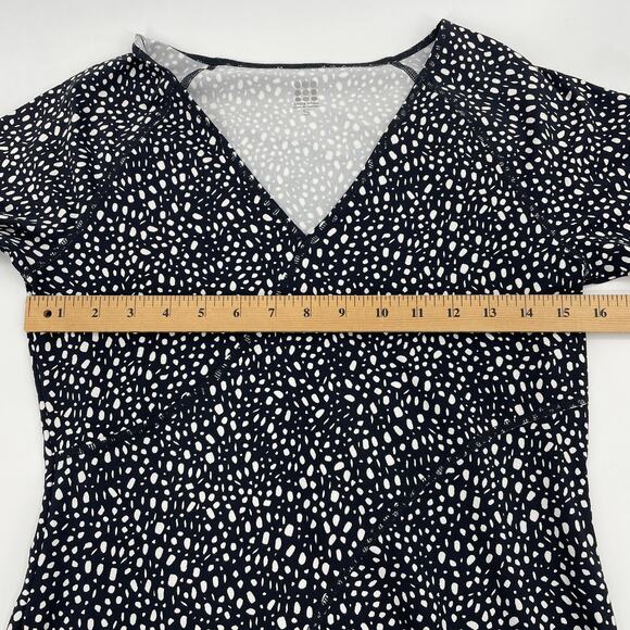 TITLE NINE Dream Short Sleeve Dress Women Size S Soft Stretch Jersey Black White - Picture 6 of 9